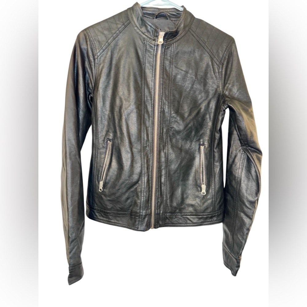 Me Jane Faux Leather Jacket With Zipper Pockets, Size Small